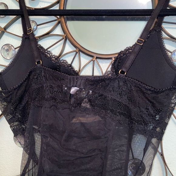 New VICTORIA’S SECRET Lingerie Leopard Print with Garters 36C - Picture 4 of 6